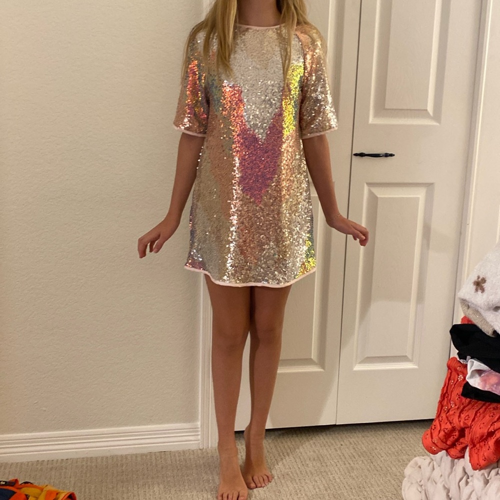 Girls Sequin Dress, Size 7-8yr